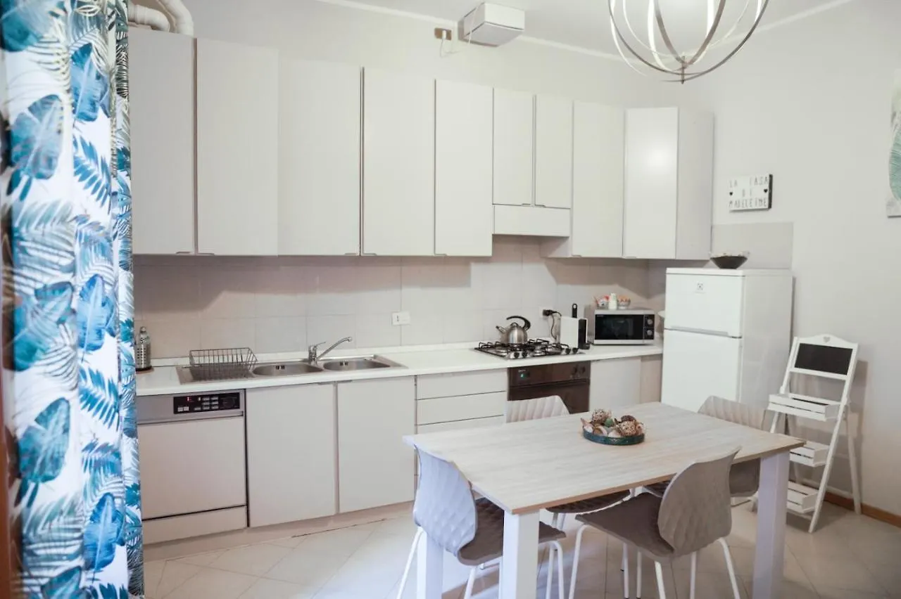 La Casa Di Madeleine Apartment Milan Italy