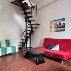 Apartment Youhosty - Venini 59, Milan